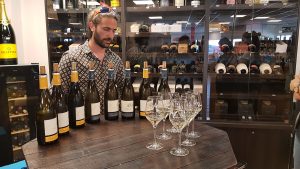 Arnaud Desfontaines du château de Chamilly nous présente l’intégralité de ses blancs